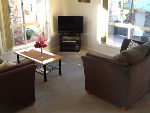 Captain's Quarters Bermagui - Sunshine Coast Guide 4