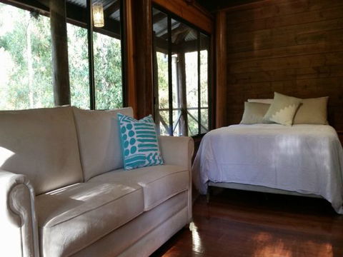 Carawirry - Sunshine Coast Guide 3