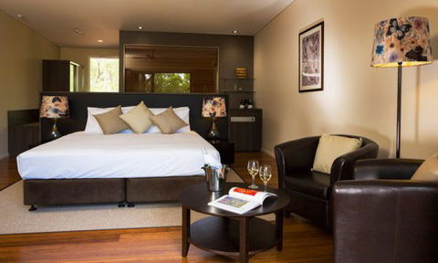 Cicada Lodge - Sunshine Coast Guide 4