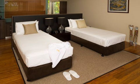 Cicada Lodge - Sunshine Coast Guide 6