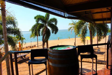Crab Claw Island Resort - Sunshine Coast Guide 1