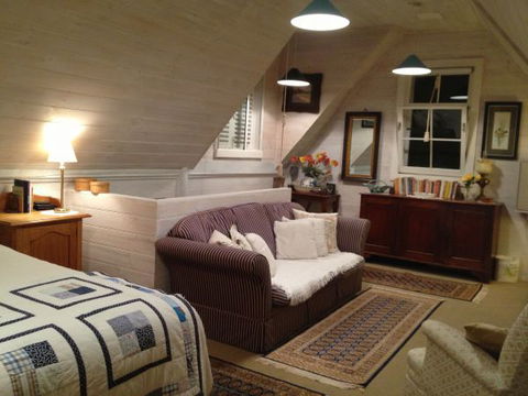 Devon Cottage Bowral - Sunshine Coast Guide 2