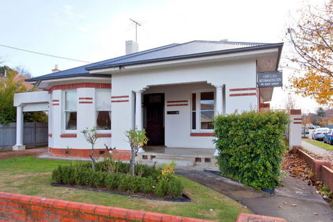 Elegance On Englehardt - Sunshine Coast Guide 1