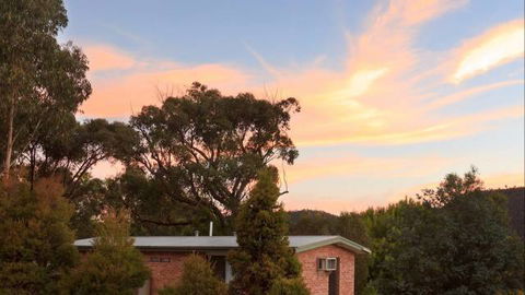 Greenhills Centre - Sunshine Coast Guide 0