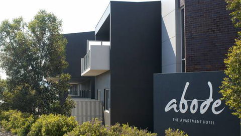 Abode Gungahlin - Sunshine Coast Guide 0