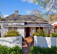 Relax on Regina - Sunshine Coast Guide