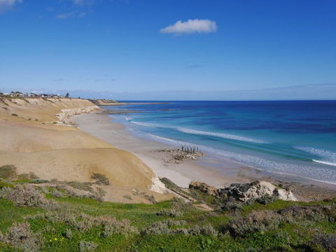 Century 21 SouthCoast: Moana Blue - Sunshine Coast Guide 33