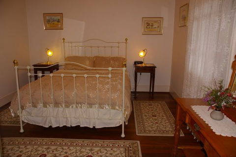 Naimanya Cottage - Sunshine Coast Guide 3