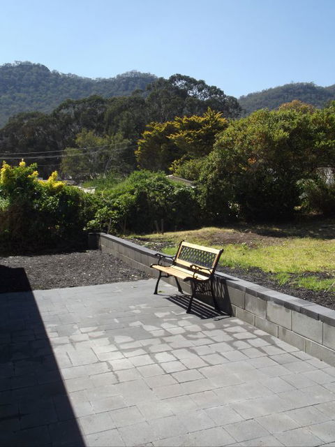 CASS Cottage - Sunshine Coast Guide 1
