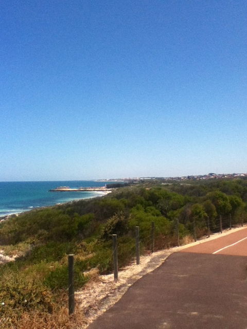 Paul's Eco E Bike Tours - Sunshine Coast Guide 2