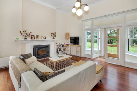 Eurambeen Historic Homestead And Gardens - Sunshine Coast Guide 3