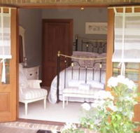 Appin Homestay Bed and Breakfast - Sunshine Coast Guide