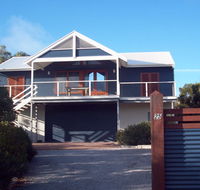 Top Deck Marion Bay - Sunshine Coast Guide