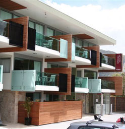 Apollo Resort - Sunshine Coast Guide 0