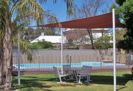 Charles Rasp Motor Inn And Cottages - Sunshine Coast Guide 3