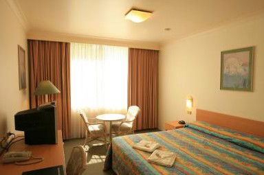 Penrith Valley Inn - Sunshine Coast Guide 1
