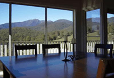 Alpine Holiday Rentals - Sunshine Coast Guide 5