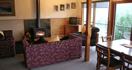 Alpine Ridge Lodge - Sunshine Coast Guide 1