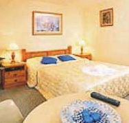 Cooks Endeavour Motor Inn - Sunshine Coast Guide