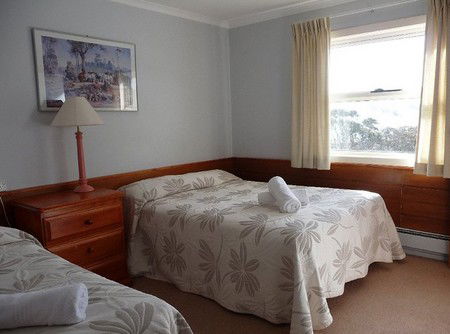 Chalet Sonnenhof - Sunshine Coast Guide 1