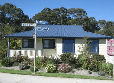 Anchor Down Cottages - Sunshine Coast Guide 2