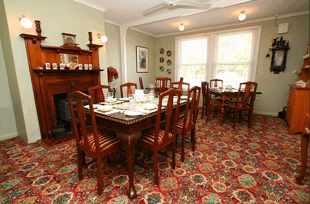 Ashton Gate Guest House - Sunshine Coast Guide
