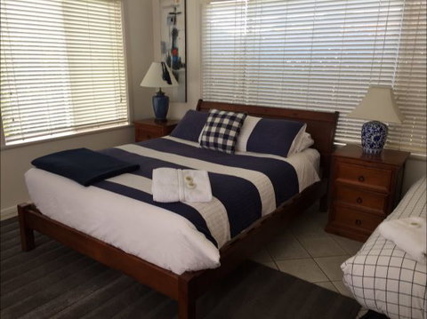 Apartments On-The-Park: March - Sunshine Coast Guide 8