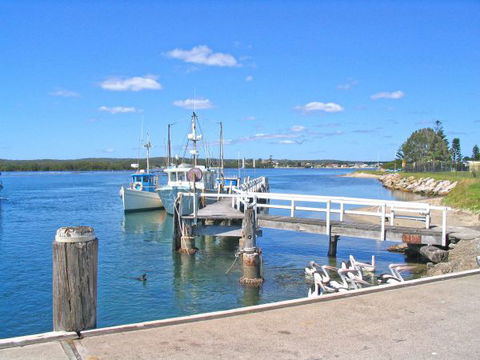 Comarong Cottage - Sunshine Coast Guide 8