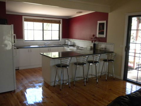 Gang Gang Villas - Sunshine Coast Guide 5
