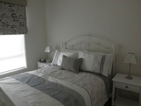 C&C's Bed And Breakfast - Sunshine Coast Guide 4