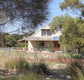 Broken Gum Country Retreat - Sunshine Coast Guide