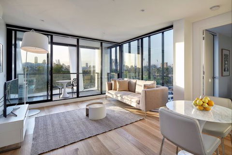 381 Cremorne - Sunshine Coast Guide 2
