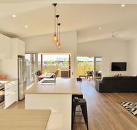 All Decked Out Lake Conjola - Sunshine Coast Guide