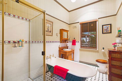 Anduramba Homestead B And B - Sunshine Coast Guide 9