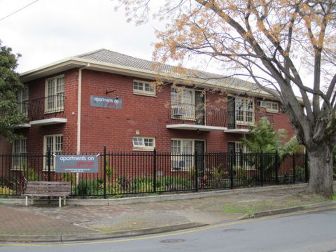 Apartments On George - Sunshine Coast Guide 0