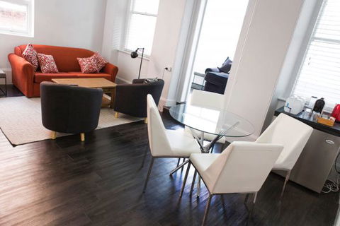 Argyle Accommodation - Sunshine Coast Guide 1
