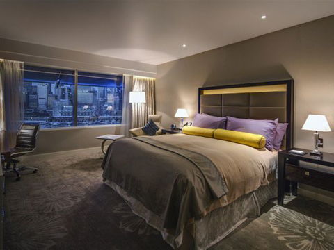 Astral Tower And Residences At The Star - Sunshine Coast Guide 0