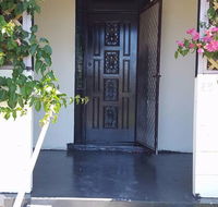 Bacchus on Love - Sunshine Coast Guide
