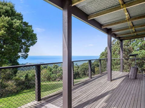 Cape Cottages - Sunshine Coast Guide 2