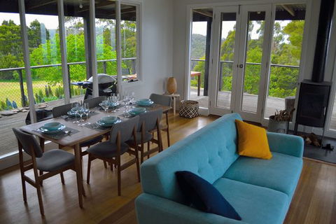 Cape Cottages - Sunshine Coast Guide 6