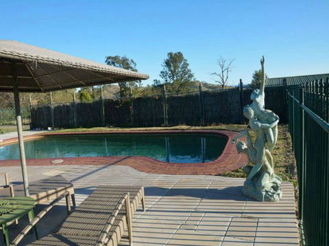 Cairnsmore Bed And Breakfast - Sunshine Coast Guide 6