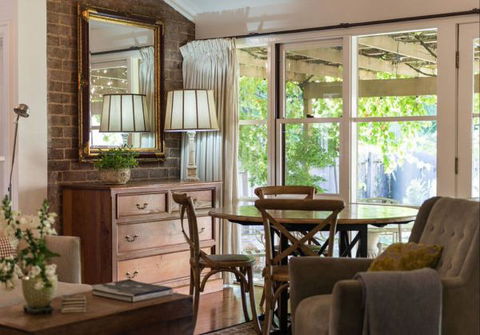 Cadogan Central Luxury - Sunshine Coast Guide 4