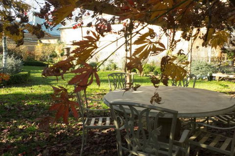 Cadogan Central Luxury - Sunshine Coast Guide 8