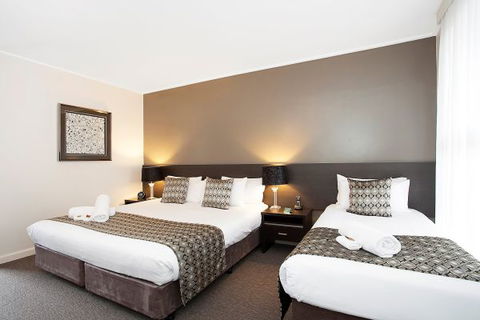 Comfort Inn Western - Sunshine Coast Guide 4