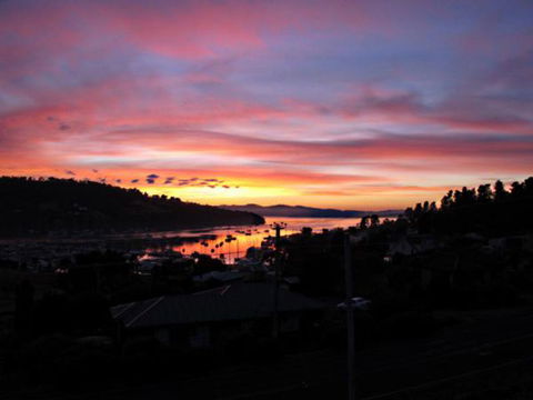 Cove Kettering - The - Sunshine Coast Guide 4