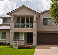Como Bed and Breakfast - Sunshine Coast Guide