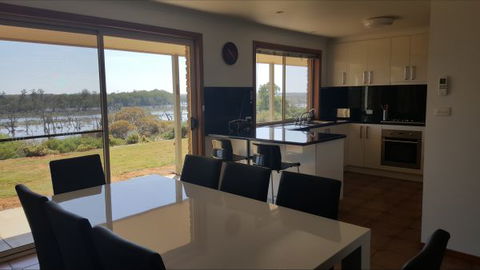 Coongalena View - Sunshine Coast Guide 3