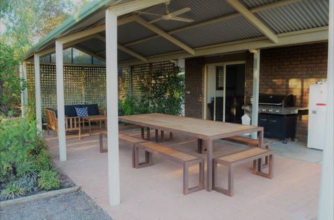 Coongalena View - Sunshine Coast Guide 9