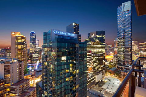 Melbourne Tower Apartment - Sunshine Coast Guide 8