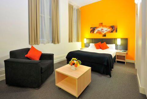 Metro Apartments On Bank Place - Sunshine Coast Guide 5